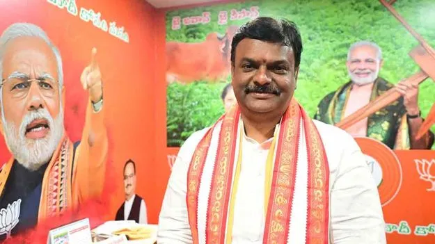నితిన్‌తో మాధవ్‌ భేటీ