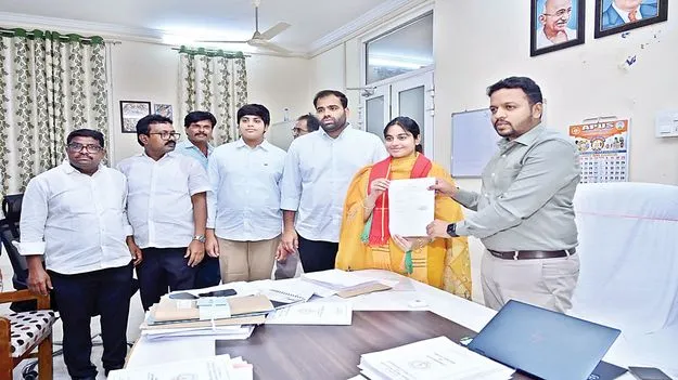 నువ్వా..నేనా?
