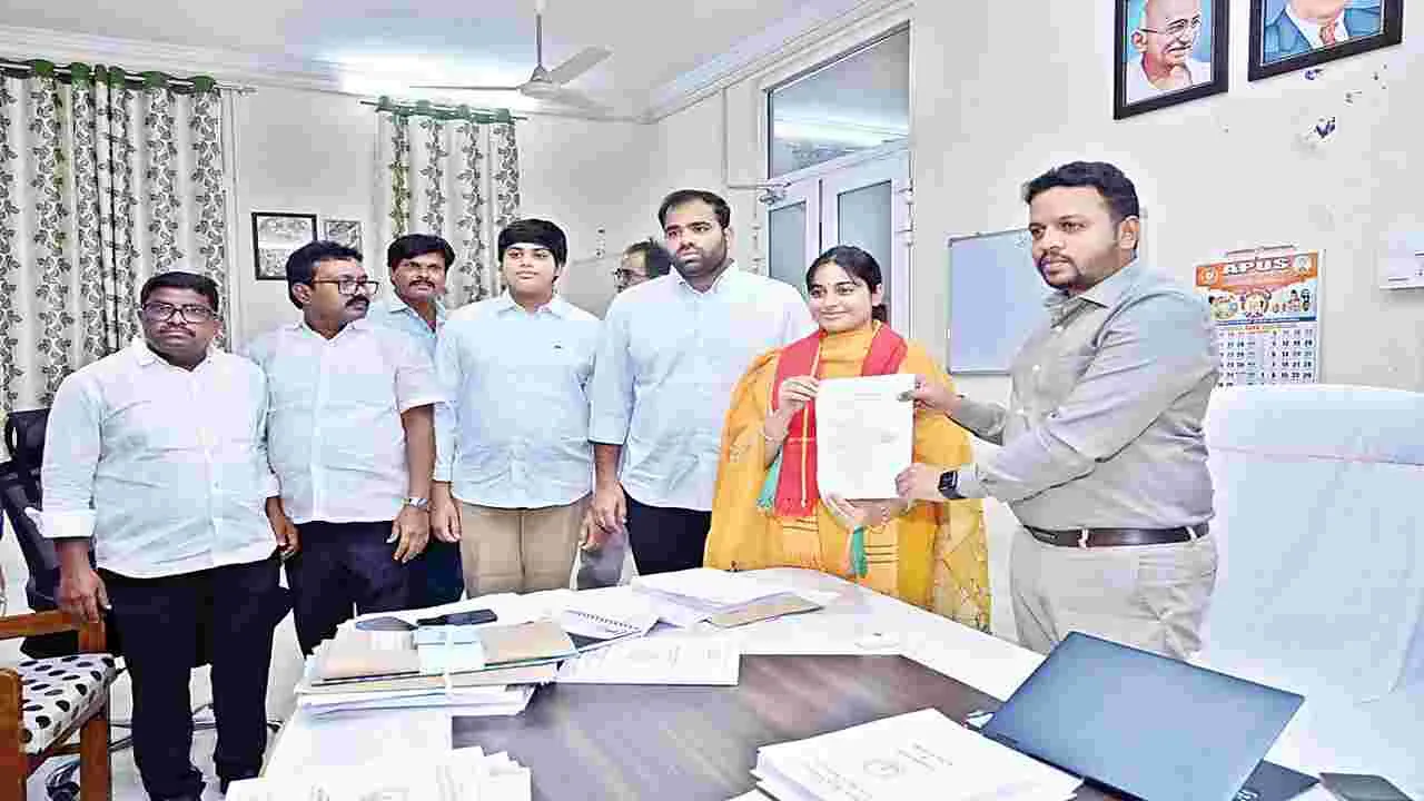 Photo from Andhra Jyothy's story