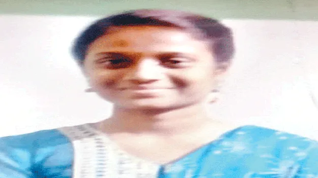 చికిత్స పొందుతూ మహిళ మృతి 