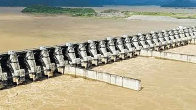 పోలవరం ప్రధాన డ్యామ్‌ నిర్మాణ పనులు భేష్‌