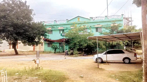 నాడు ఏకగ్రీవం.. నేడు ఎన్నికలు