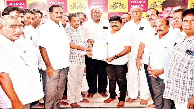 సీఎంఆర్‌ఎఫ్‌తో పేదలకు ఆసరా