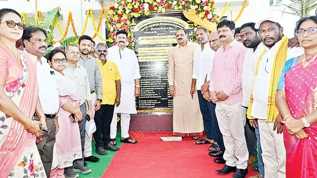 ఆక్వా రంగానికి నిరంతర విద్యుత్‌
