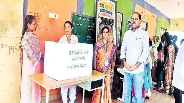 ప్రశాంతంగా ఎస్‌ఎంసీ ఎన్నికలు 