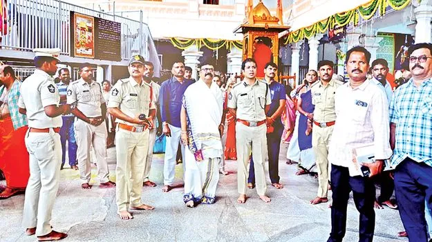 ఉత్సవాలకు గట్టి బందోబస్తు