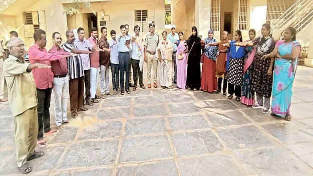 రసవత్తరంగా ఎస్‌ఎంసీ ఎన్నికలు 