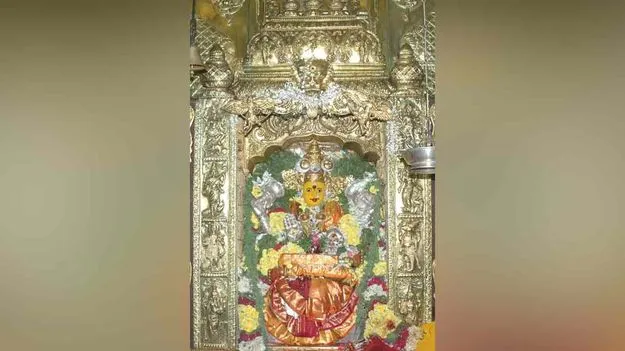 దేవీ నవరాత్రులు నేటి అలంకారం 