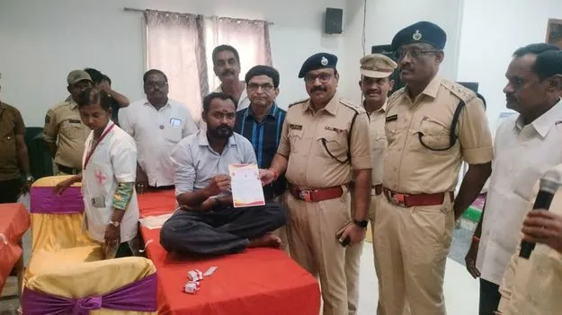 రక్తదానానికి ప్రతీ ఒక్కరూ ముందుకు రావాలి