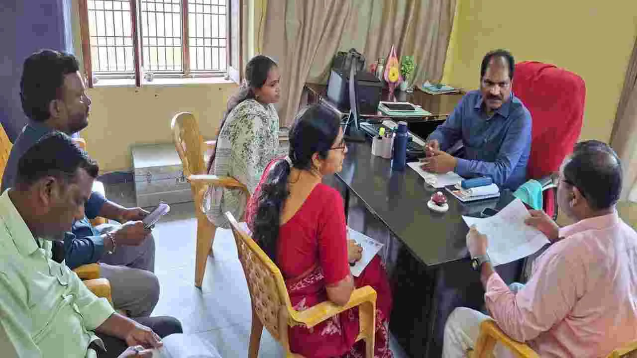 Mancherial: హియరింగ్ ప్రక్రియ వేగవంతం చేయాలి Mancherial: హియరింగ్ ప్రక్రియ వేగవంతం చేయాలి