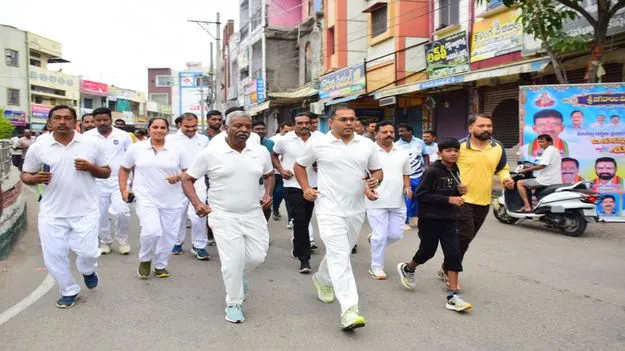 పోలీస్‌ అమరవీరుల త్యాగాలు చిరస్మరణీయం