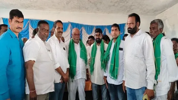 రైతులకు మెరుగైన సేవలందించాలి