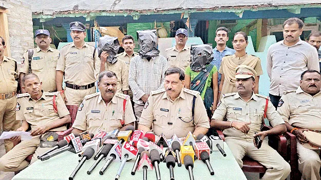 వివాహేతర సంబంధానికి అడ్డు వస్తున్నాడని.. 