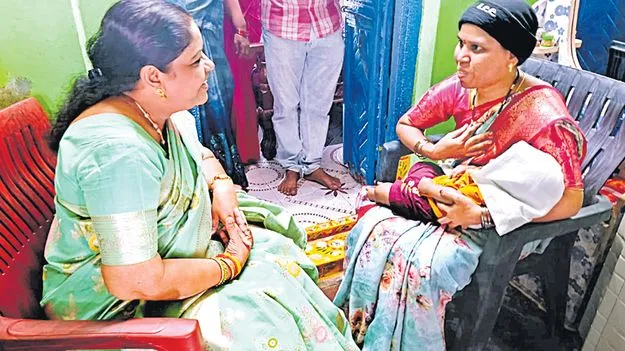 ఏడేళ్లు కష్టపడితే టీచర్‌ అయ్యాను