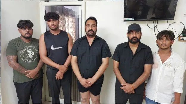 రాయచోటిలో పంజాబ్‌ బౌన్సర్లు