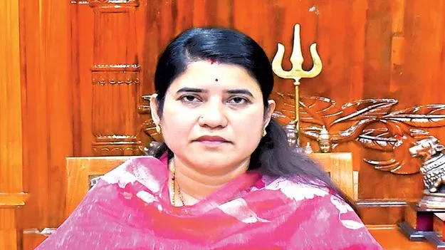అలసత్వం వహిస్తే కఠిన చర్యలు 