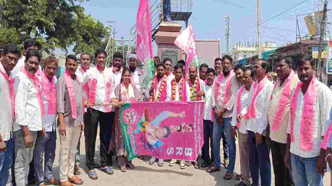 కేసీఆర్‌ సీఎం కావాలని పాదయాత్ర