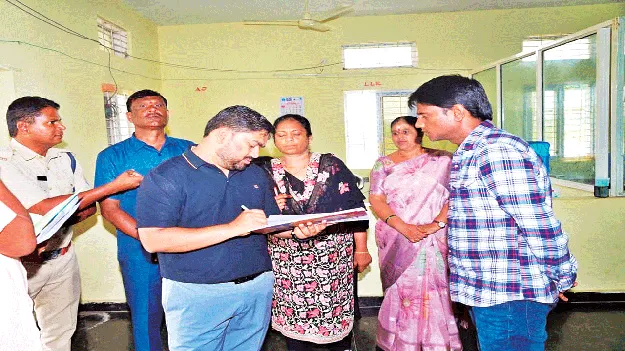 బాధ్యతగా విధులు నిర్వహించాలి
