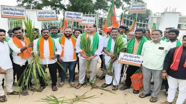 విద్యుత్‌, సాగునీటి సమస్య పరిష్కరించాలి 