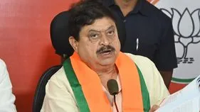 రీయింబర్స్‌మెంట్‌ బకాయిలపై స్పష్టత ఇవ్వాలి