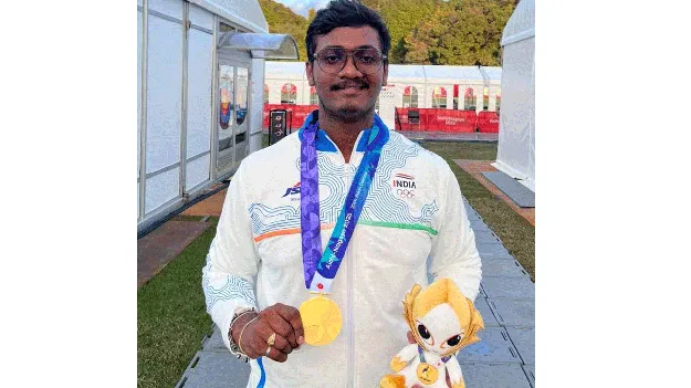 గణే్‌షకు అభినందనల వెల్లువ