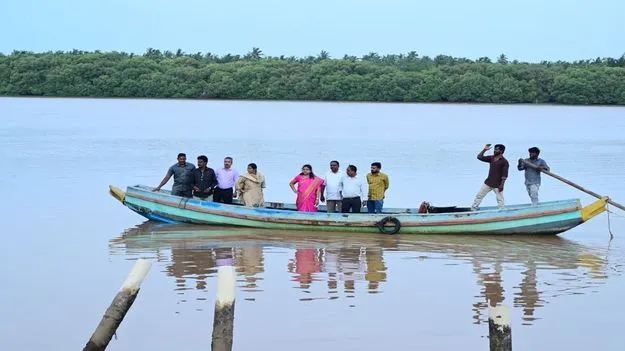సీఎం వస్తున్నారు..