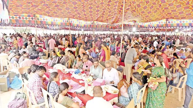 పురాల్లో నేడే పోలింగ్‌