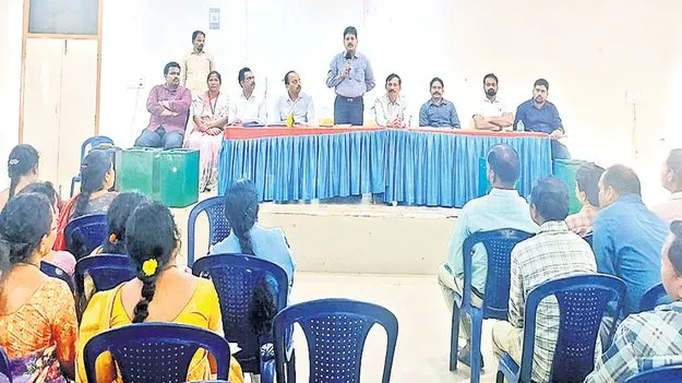 ఎన్నికలను పాదర్శకంగా నిర్వహించాలి 