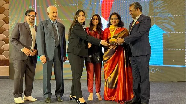 సదరన్‌ ట్రావెల్స్‌కు గ్లోబల్‌ టూరిజం అవార్డు