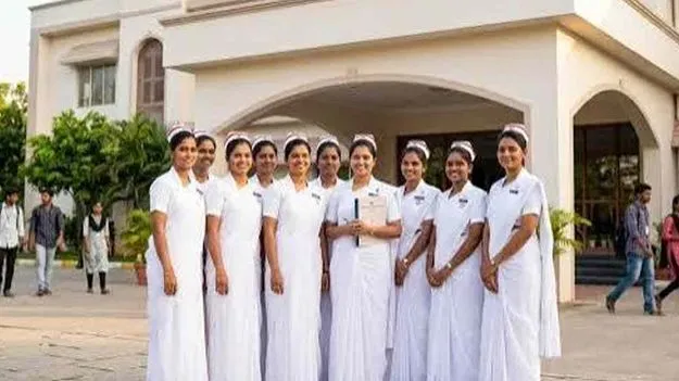 249 నర్సింగ్‌ కళాశాలల్లో ప్రవేశాలకు అనుమతి 