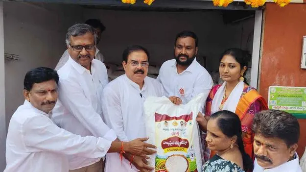 రూ.49కే నాణ్యమైన సన్నబియ్యం
