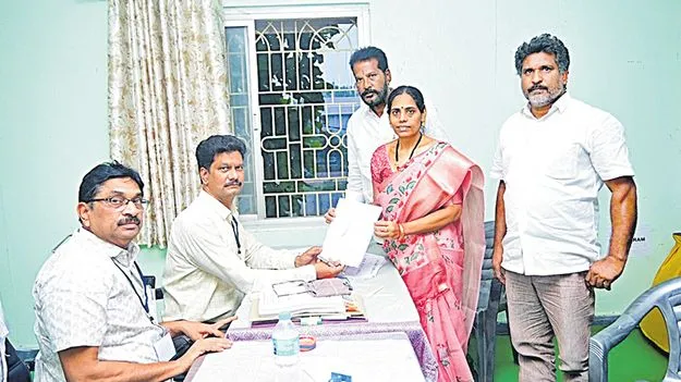 జడ్పీటీసీ అభ్యర్థిగా ఎమ్మెల్యే బత్తుల భార్య