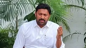 పులివెందుల డీఎస్పీని తప్పించండి