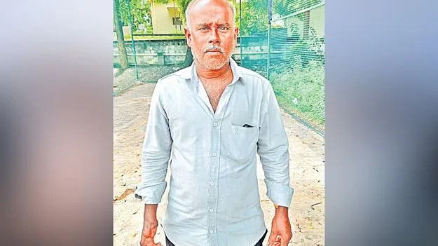 వాట్సాప్‌ లింక్‌ పంపి.. 16.82 లక్షలు మాయం!