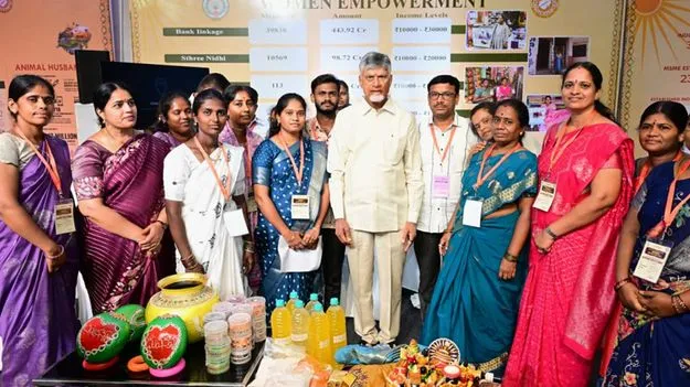 ఉపాధ్యాయులపై రౌడీలను ఎగదోస్తారా? 