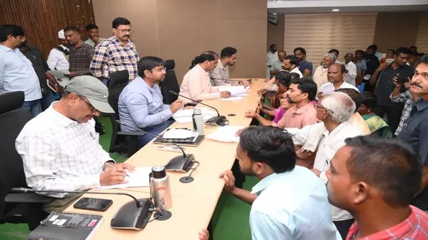  Mancherial:   ప్రజావాణి దరఖాస్తులను త్వరగా పరిష్కరించాలి