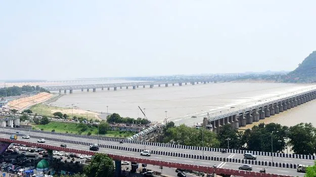 కృష్ణాపై మరో 2 బ్యారేజ్‌లు