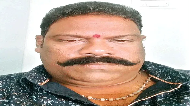 విధులకు వెళ్లి వస్తుండగా..