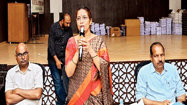 వార్డుల అభివృద్ధికి రూ.116 కోట్లు