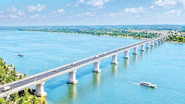 వశిష్ఠ వారధికి టెండర్లు ఖరారు