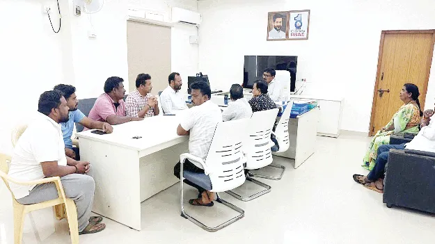 విద్యుత్‌ సమస్య పరిష్కారానికి కృషి