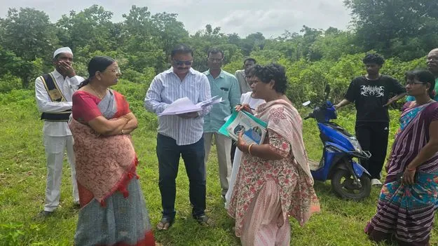 Jagtial:   రీ సర్వే పనులను పకడ్బందీగా, వేగవంతంగా పూర్తిచేయాలి