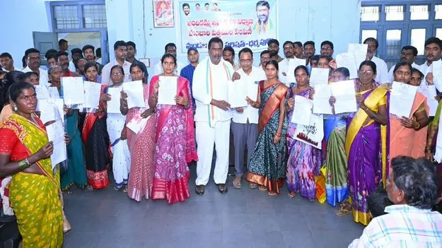 Jagtial:   ఆత్మ గౌరవంతో కూడిన జీవనం అందించడమే లక్ష్యం