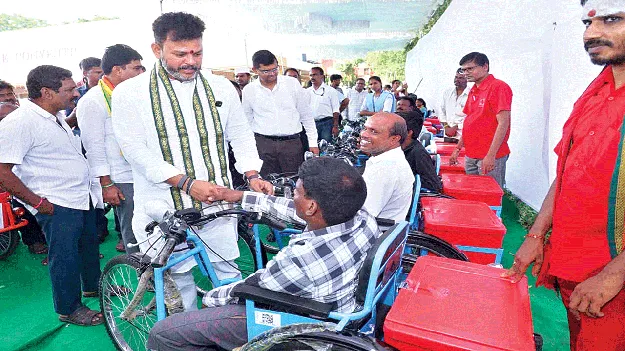 స్వశక్తితో ఎదిగేలా..