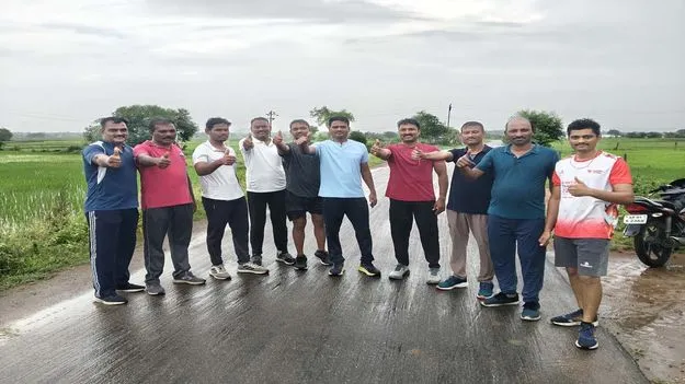 పోలీసులు దేహదారుఢ్యాన్ని పెంపొందించుకోవాలి