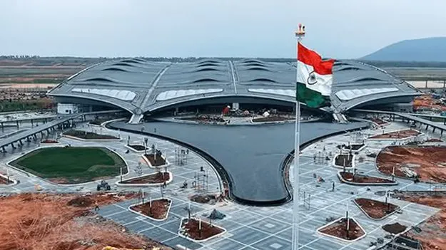 ‘భోగాపురం’ కాదు.. విశాఖపట్నం ఎయిర్‌పోర్టే!
