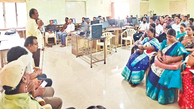 విద్యార్థుల్లో గణితంపై భయం పోగొట్టాలి