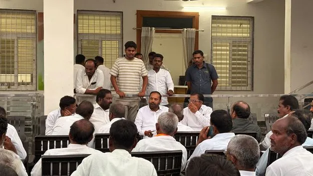 లబ్ధిదారుల ఎంపికలో పారదర్శకత పాటించాలి 