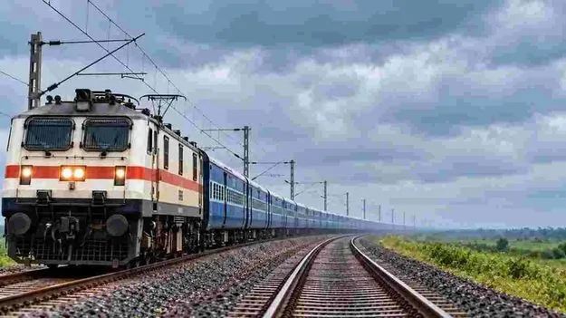 నేడు, రేపు పలు రైళ్లు రద్దు