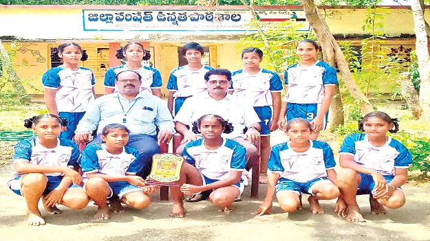 సత్తా చాటారు